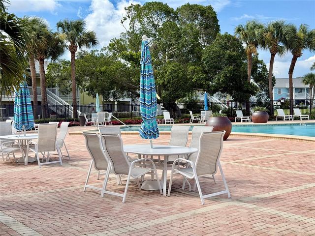 3751 POMPANO DRIVE SE 3751, St Petersburg, FL 33705