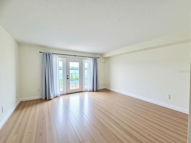 3751 POMPANO DRIVE SE 3751, St Petersburg, FL 33705