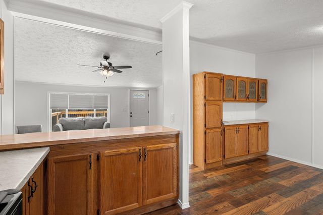 411 Shelton Drive, Hollister, MO 65672