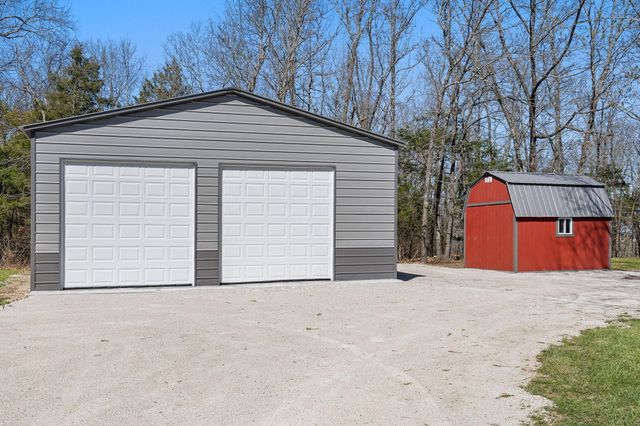 411 Shelton Drive, Hollister, MO 65672