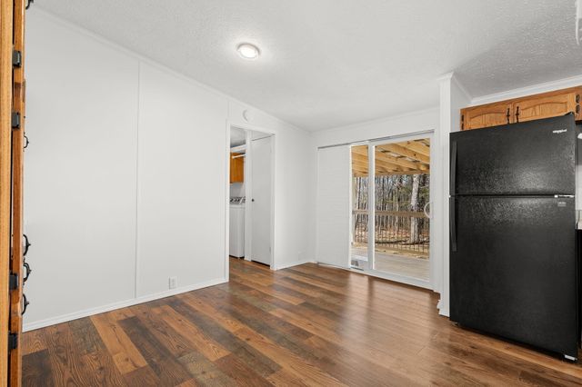 411 Shelton Drive, Hollister, MO 65672