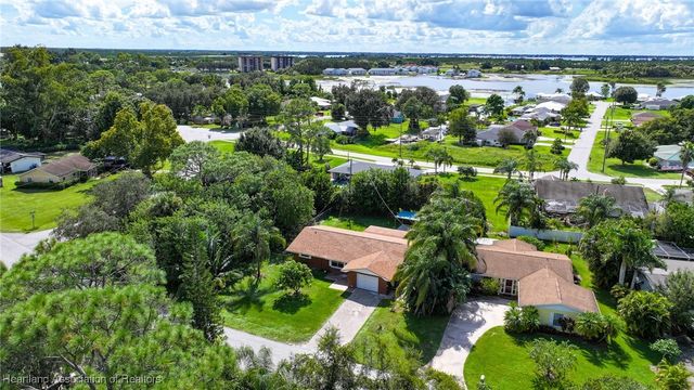 304 Serenade Drive, Lake Placid, FL 33852