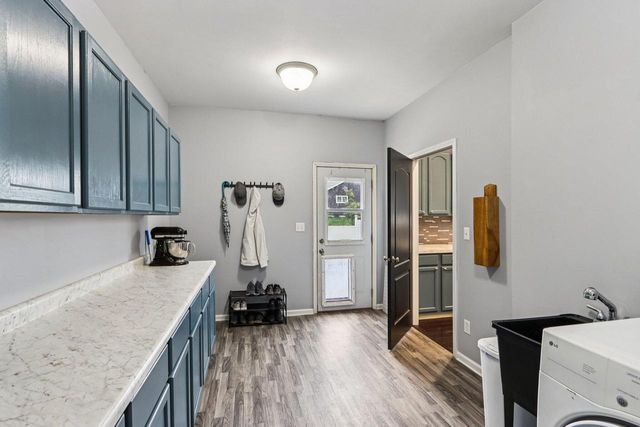 196 S Ash LANE, Whitewater, WI 53190