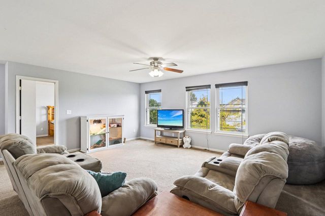 196 S Ash LANE, Whitewater, WI 53190