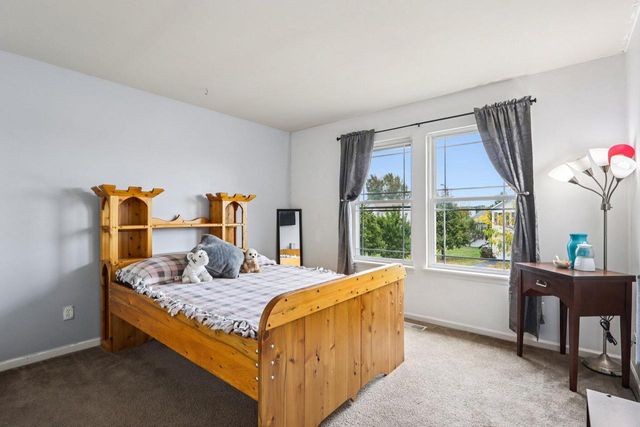 196 S Ash LANE, Whitewater, WI 53190