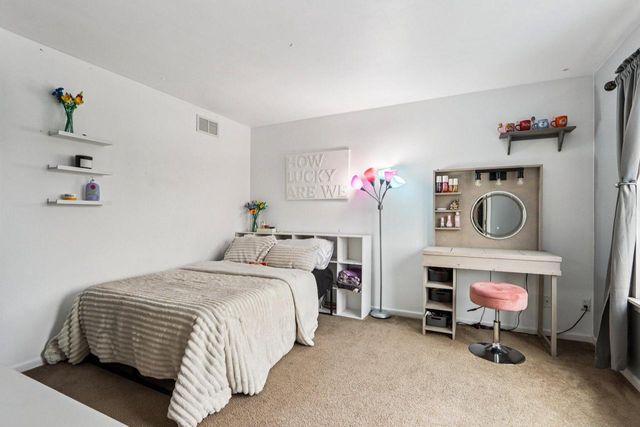 196 S Ash LANE, Whitewater, WI 53190