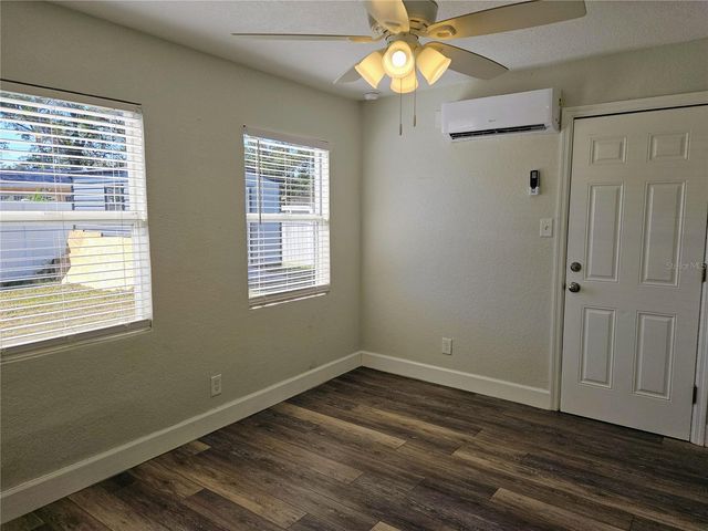 1507 CHARM LANE 2, Tampa, FL 33612