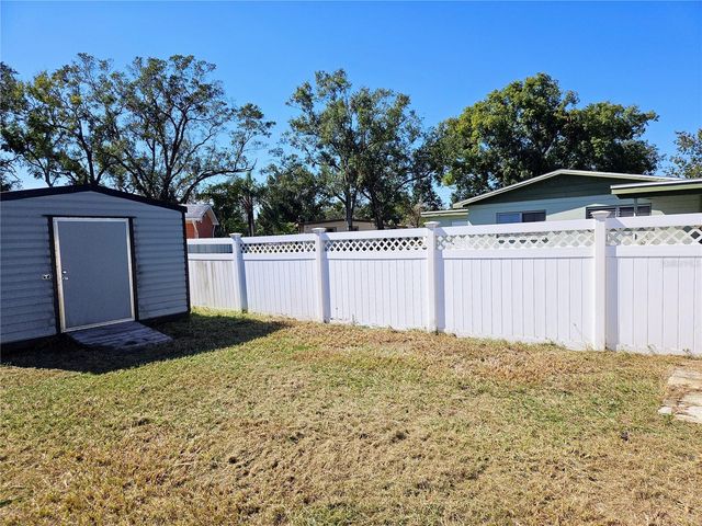 1507 CHARM LANE 2, Tampa, FL 33612