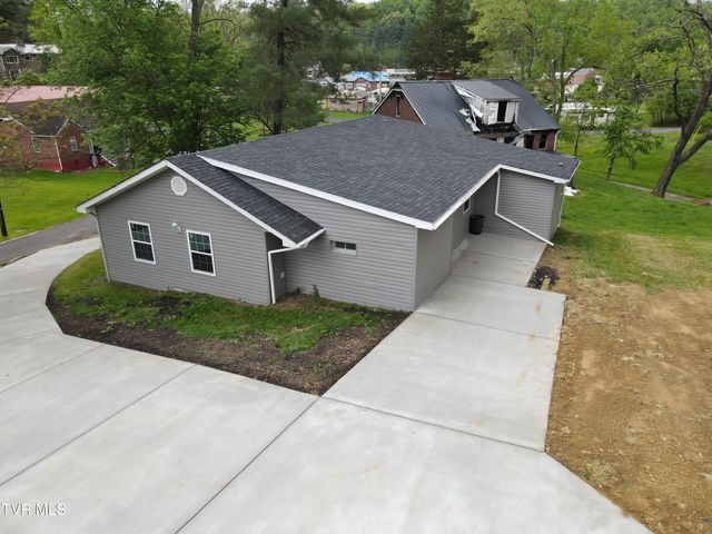 265 Market Street, Clintwood, VA 24228