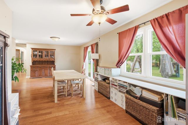 3 Wilkens Drive, Piscataway, NJ 08854