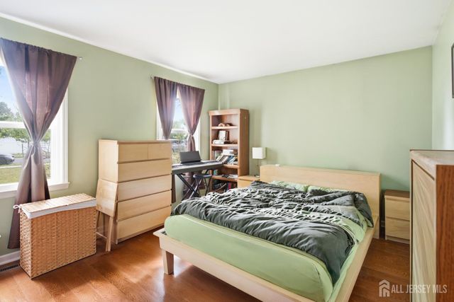 3 Wilkens Drive, Piscataway, NJ 08854
