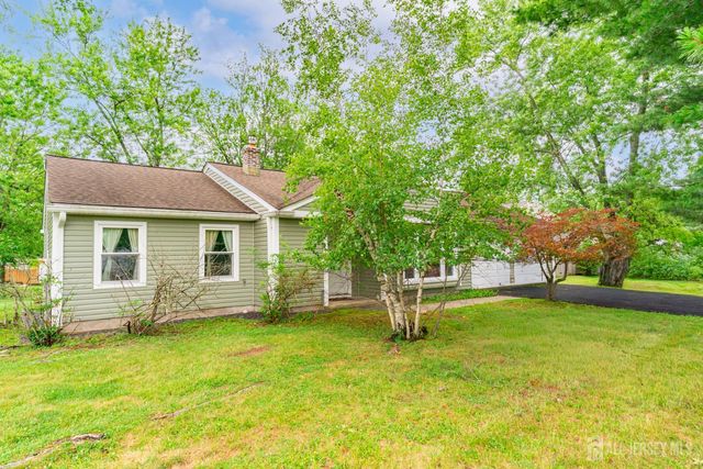3 Wilkens Drive, Piscataway, NJ 08854