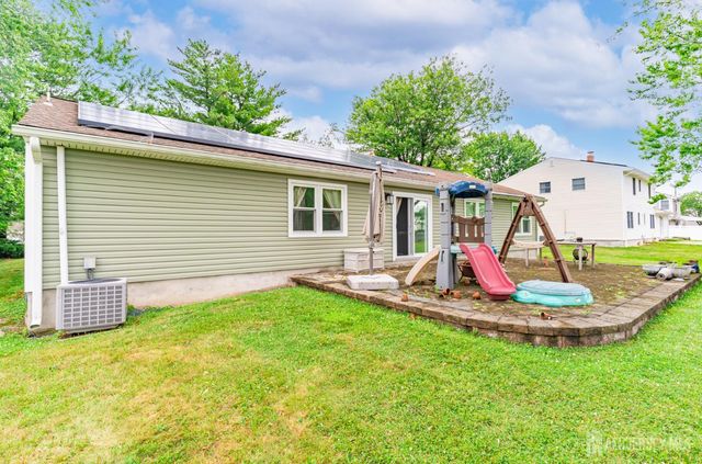3 Wilkens Drive, Piscataway, NJ 08854