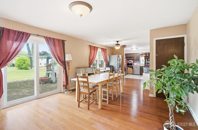 3 Wilkens Drive, Piscataway, NJ 08854