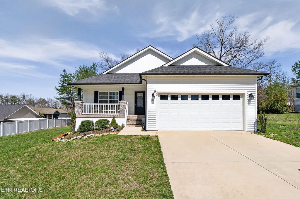 22 Patrick Drive, Crossville, TN 38555