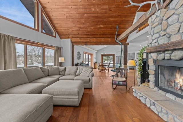 151 Rudys Lane, Stowe, VT 05672