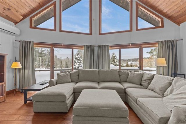 151 Rudys Lane, Stowe, VT 05672