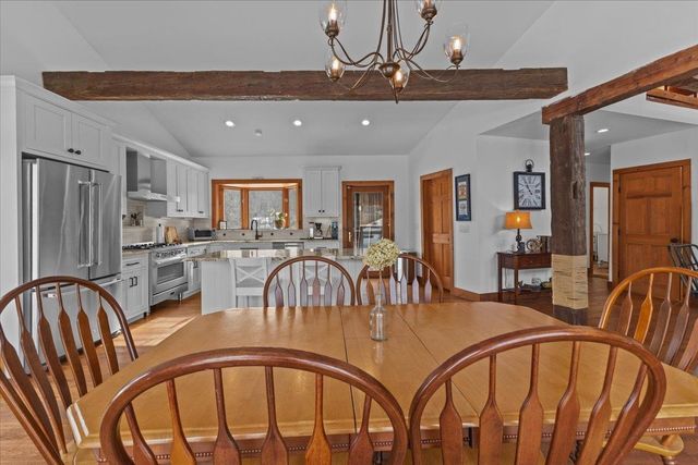 151 Rudys Lane, Stowe, VT 05672