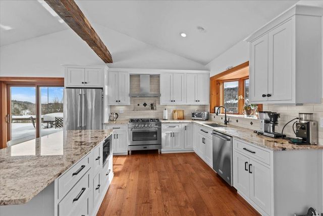 151 Rudys Lane, Stowe, VT 05672