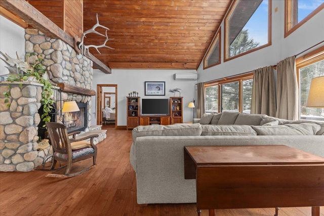 151 Rudys Lane, Stowe, VT 05672