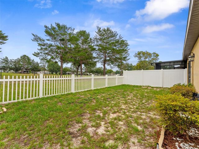 8975 SOUTHERN CHARM CIRCLE, Brooksville, FL 34613