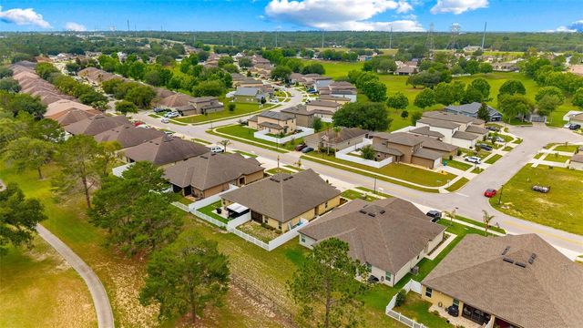 8975 SOUTHERN CHARM CIRCLE, Brooksville, FL 34613
