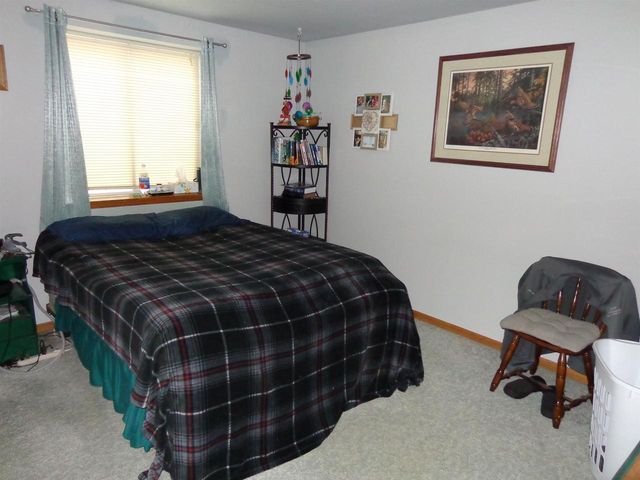 2110 E BREEZEWOOD COURT, Plover, WI 54467