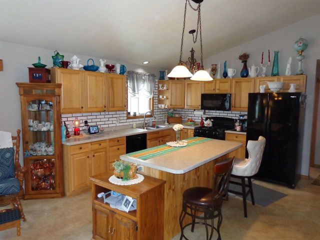2110 E BREEZEWOOD COURT, Plover, WI 54467
