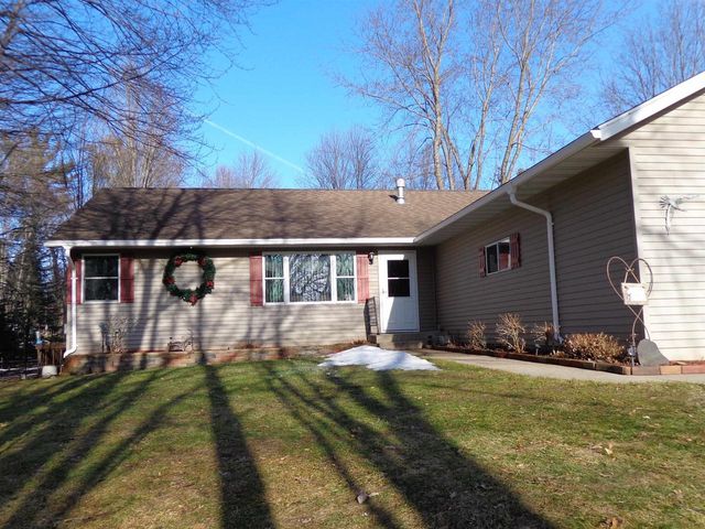 2110 E BREEZEWOOD COURT, Plover, WI 54467