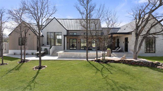 123 Landings WAY, Spicewood, TX 78669