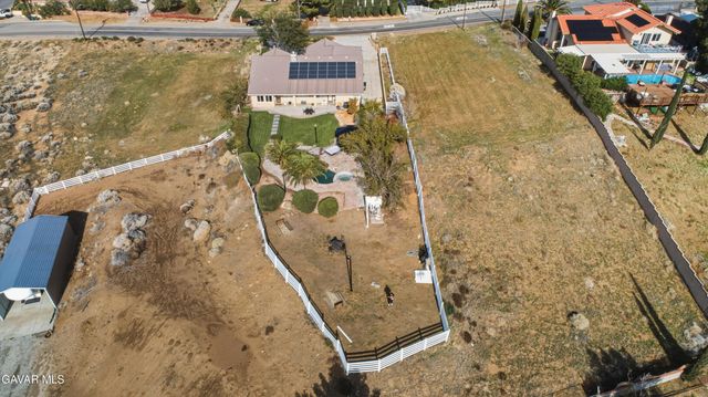 4534 W Columbia Way, Quartz Hill, CA 93536