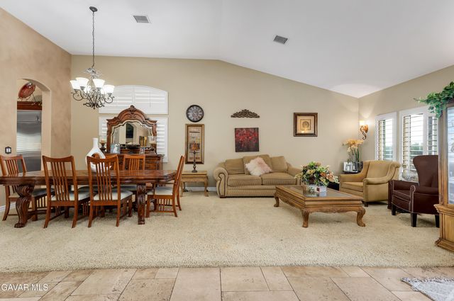 4534 W Columbia Way, Quartz Hill, CA 93536