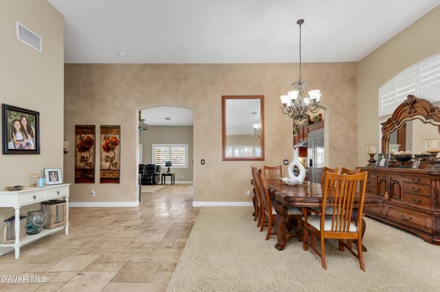 4534 W Columbia Way, Quartz Hill, CA 93536