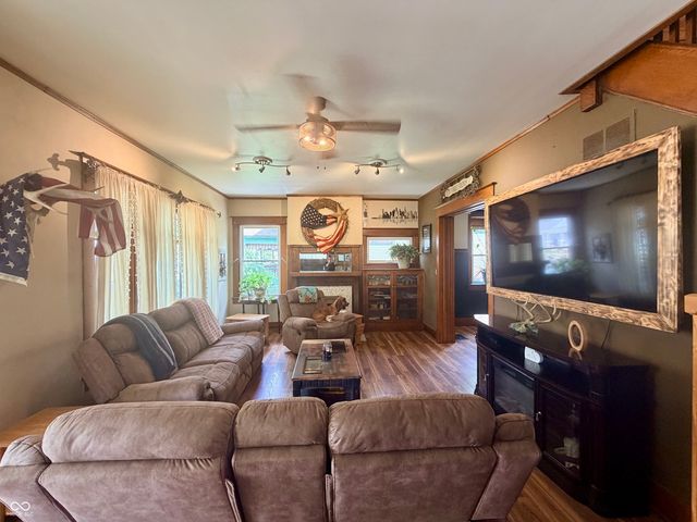 333 W 7th Street, Rushville, IN 46173