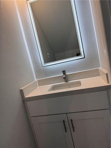 6981 E Tanners Creek DR, Norfolk, VA 23513