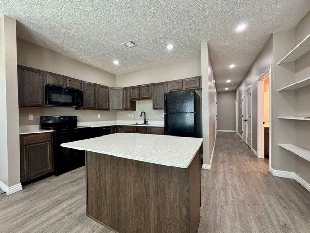 203 N 13th Street 101, Rogers, AR 72756