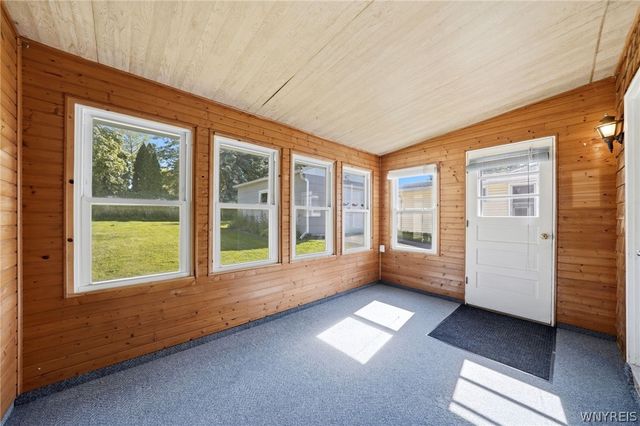 28 Linwood Avenue, Tonawanda, NY 14150