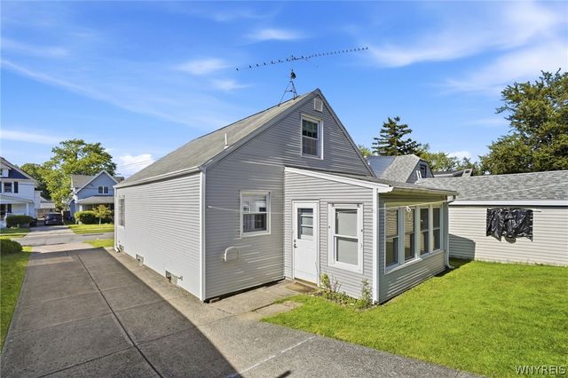 28 Linwood Avenue, Tonawanda, NY 14150