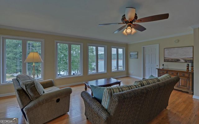 300 Knox Circle, Lavonia, GA 30553