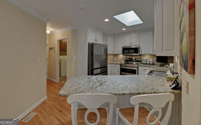 300 Knox Circle, Lavonia, GA 30553