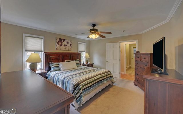 300 Knox Circle, Lavonia, GA 30553