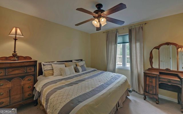 300 Knox Circle, Lavonia, GA 30553