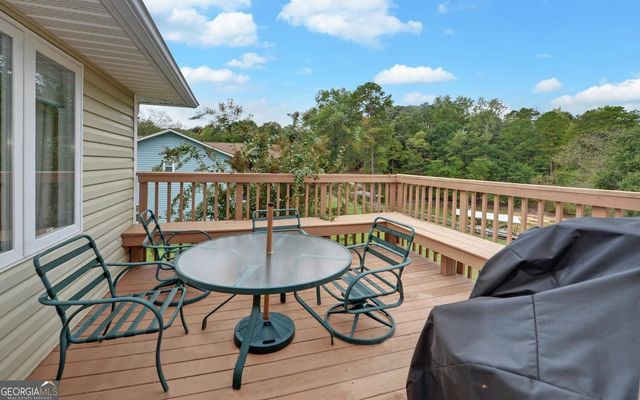 300 Knox Circle, Lavonia, GA 30553