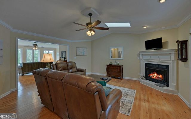 300 Knox Circle, Lavonia, GA 30553