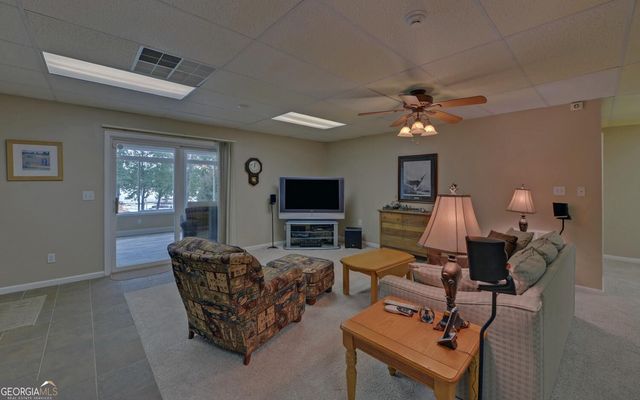 300 Knox Circle, Lavonia, GA 30553