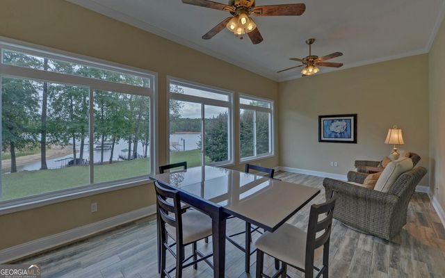 300 Knox Circle, Lavonia, GA 30553
