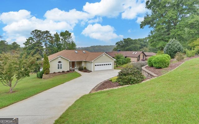 300 Knox Circle, Lavonia, GA 30553