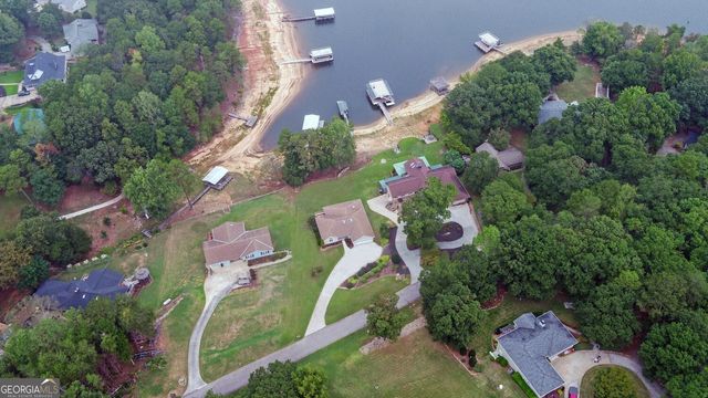 300 Knox Circle, Lavonia, GA 30553