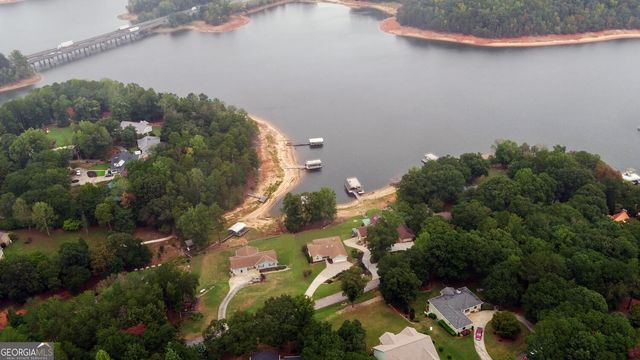 300 Knox Circle, Lavonia, GA 30553