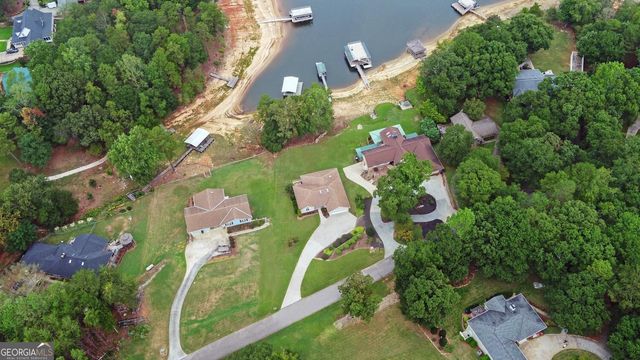 300 Knox Circle, Lavonia, GA 30553